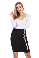 Prošívaná spodní sukně s ozdobným zipem černá