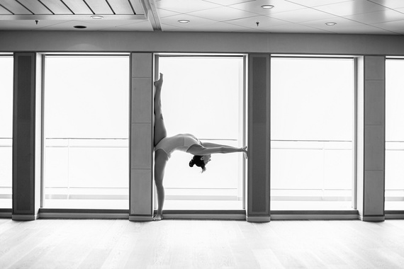 Gymnastické body bez ramínek B103C bílé