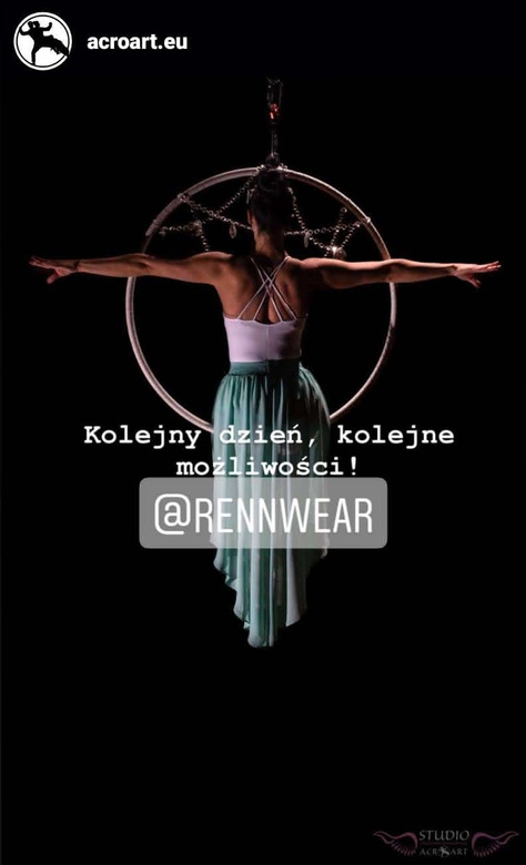 Gymnastické body bez ramínek B103C bílé