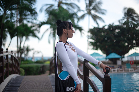 Dámské body s dlouhým rukávem, bílé s krajkou